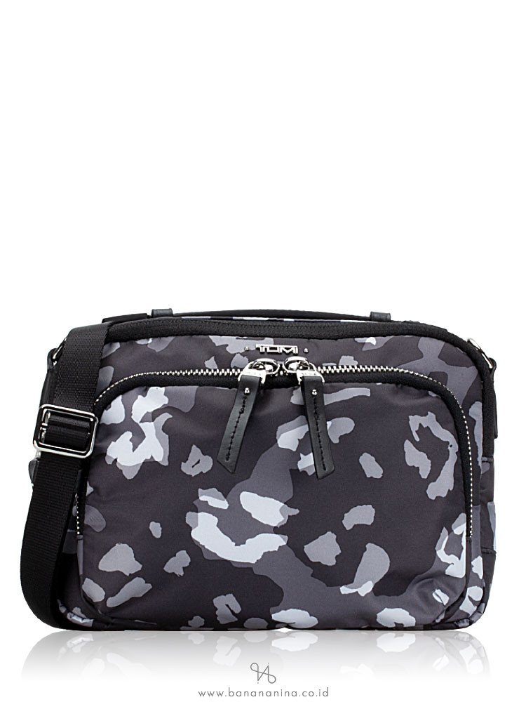 Tumi claudia crossbody 2025