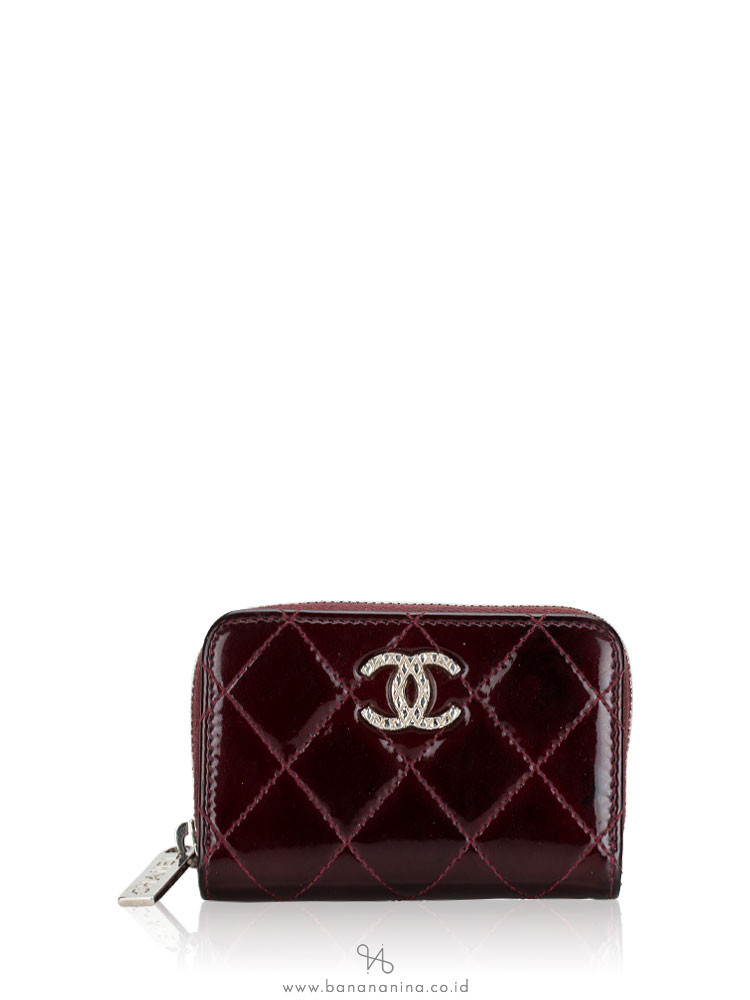 Chanel Card Holder Wallet in Burgundy  The Consignment Cafe