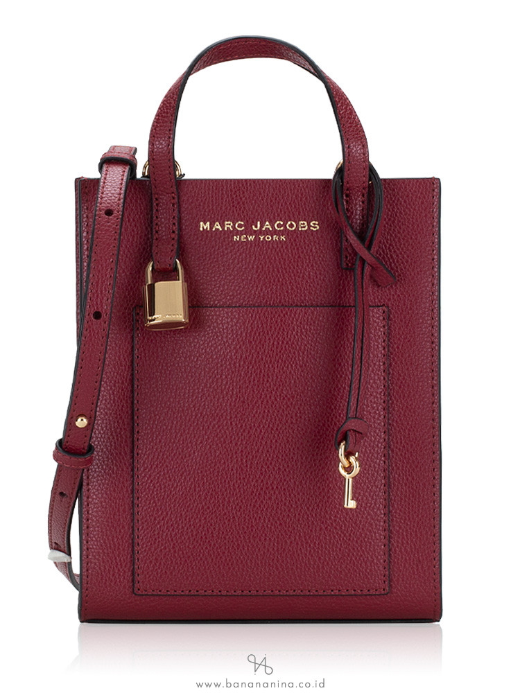 Marc Jacobs H001L03FA22 Micro Grind Tote Pomegranate