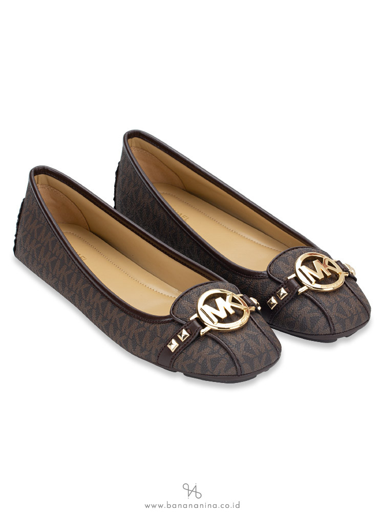 6pm michael store kors flats