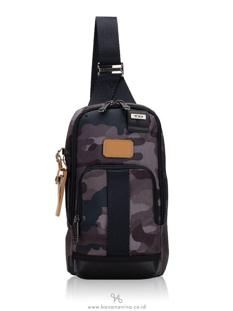 Tumi fife on sale slim sling bag