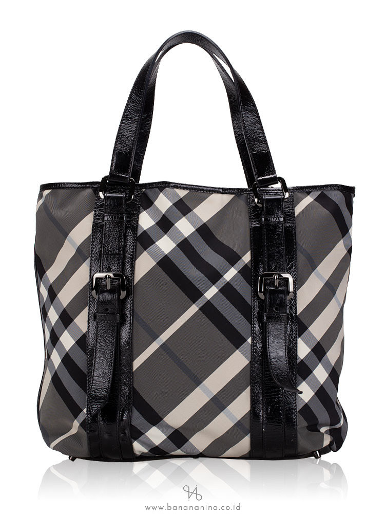 Burberry nylon tote clearance