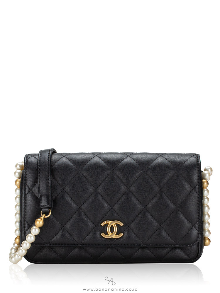 Chanel Calfskin Pearl Wallet On Chain WOC Black