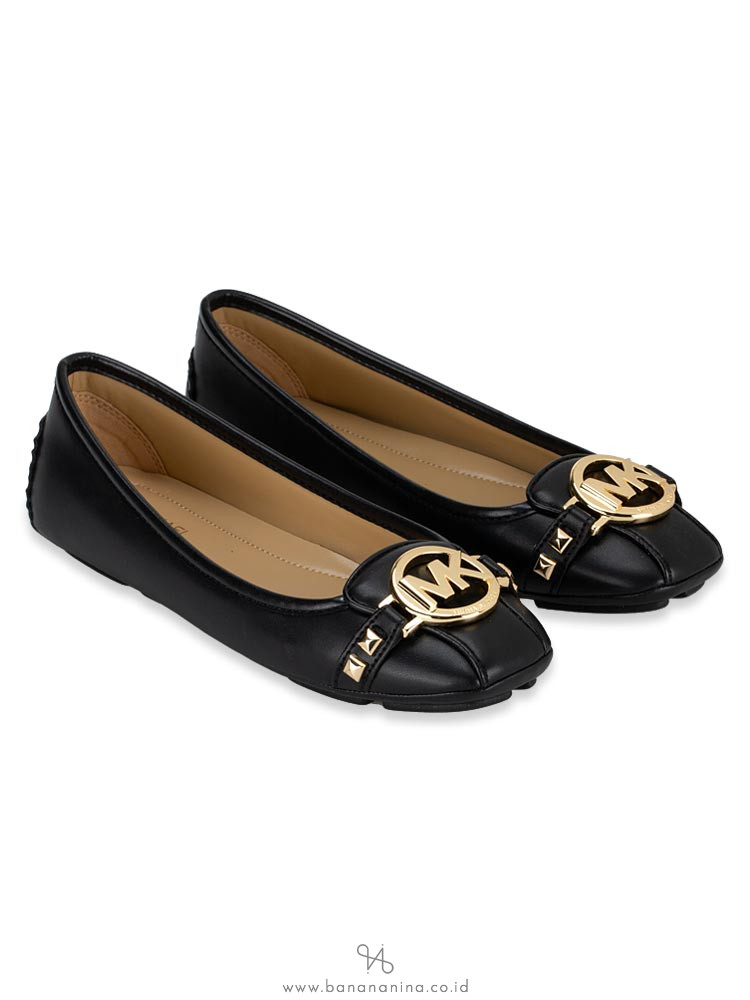 Michael kors black fulton flats hotsell