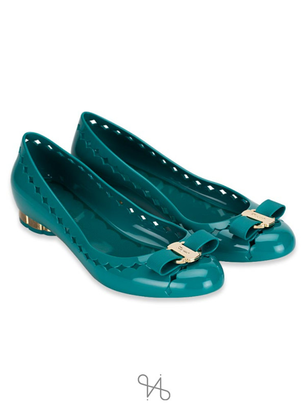 ferragamo vara bow jelly