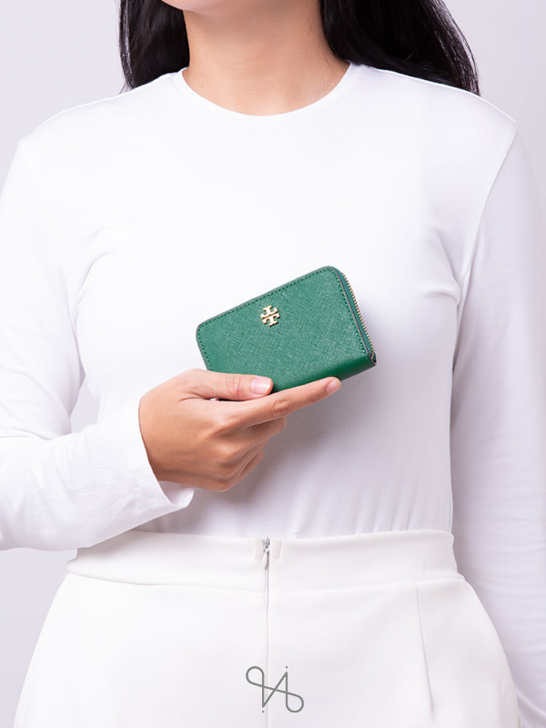 Search results for 'tory burch'