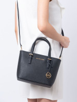michael kors jet set travel xs carryall tote